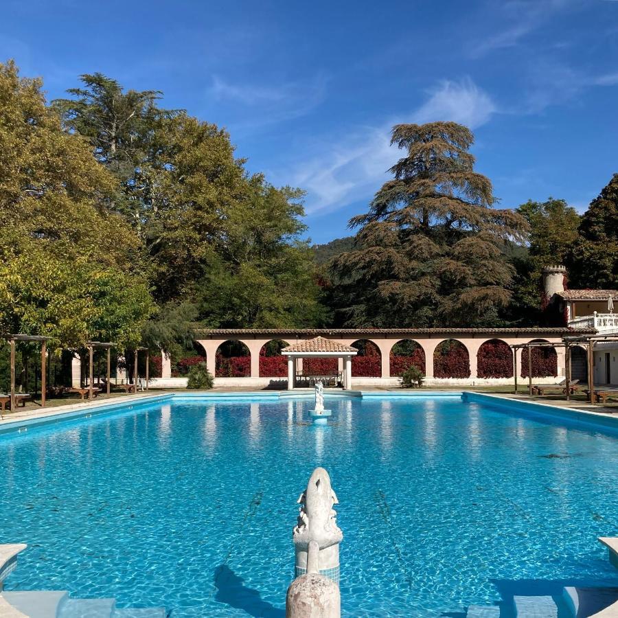 Château de Fontager Serves-sur-Rhône Exterior foto